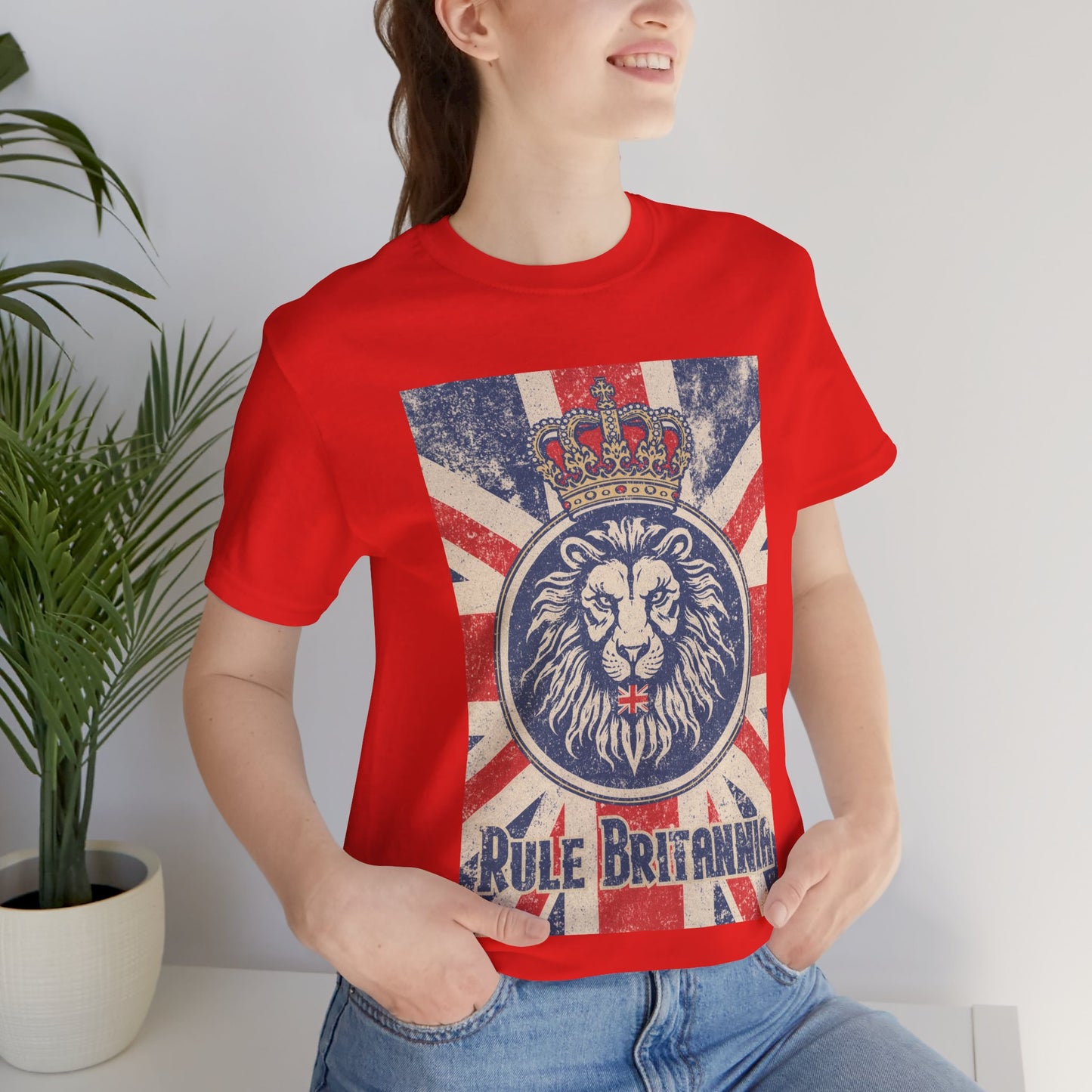 Vintage-Inspired Lion Graphic Tee, Rule Britannia Shirt, Unisex Casual Wear, British Pride Apparel, Perfect for Festivals or Gifting