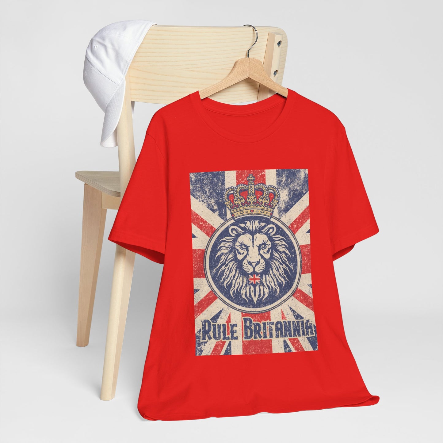 Vintage-Inspired Lion Graphic Tee, Rule Britannia Shirt, Unisex Casual Wear, British Pride Apparel, Perfect for Festivals or Gifting